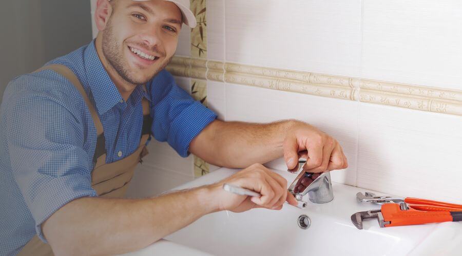 Kitchen Faucet Repair Service in Tekonsha, MI